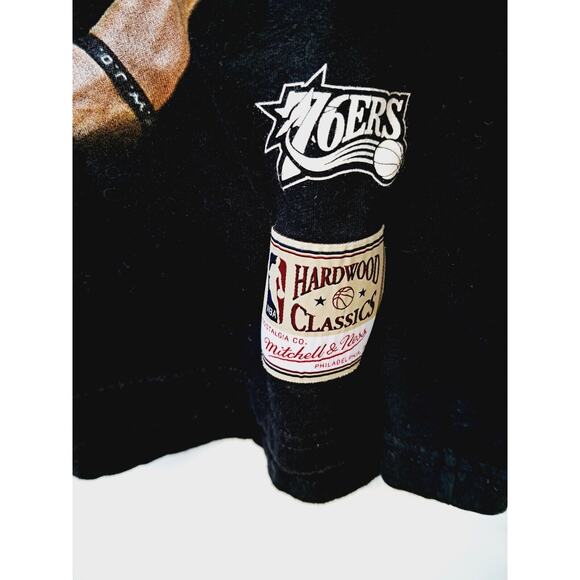 Mitchell And Ness Men's Phillips 76ers Graphic Tee Medium - Picture 3 of 4